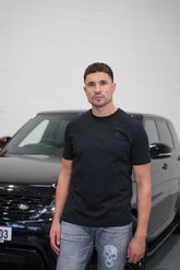 SKULL BADGE BLACK TEE