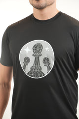 Amico Black Tri Pawn Crest