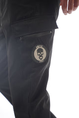 Round Skull Badge Black Cargos