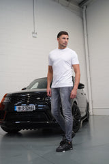 WHITE EMBROIDERY TEE