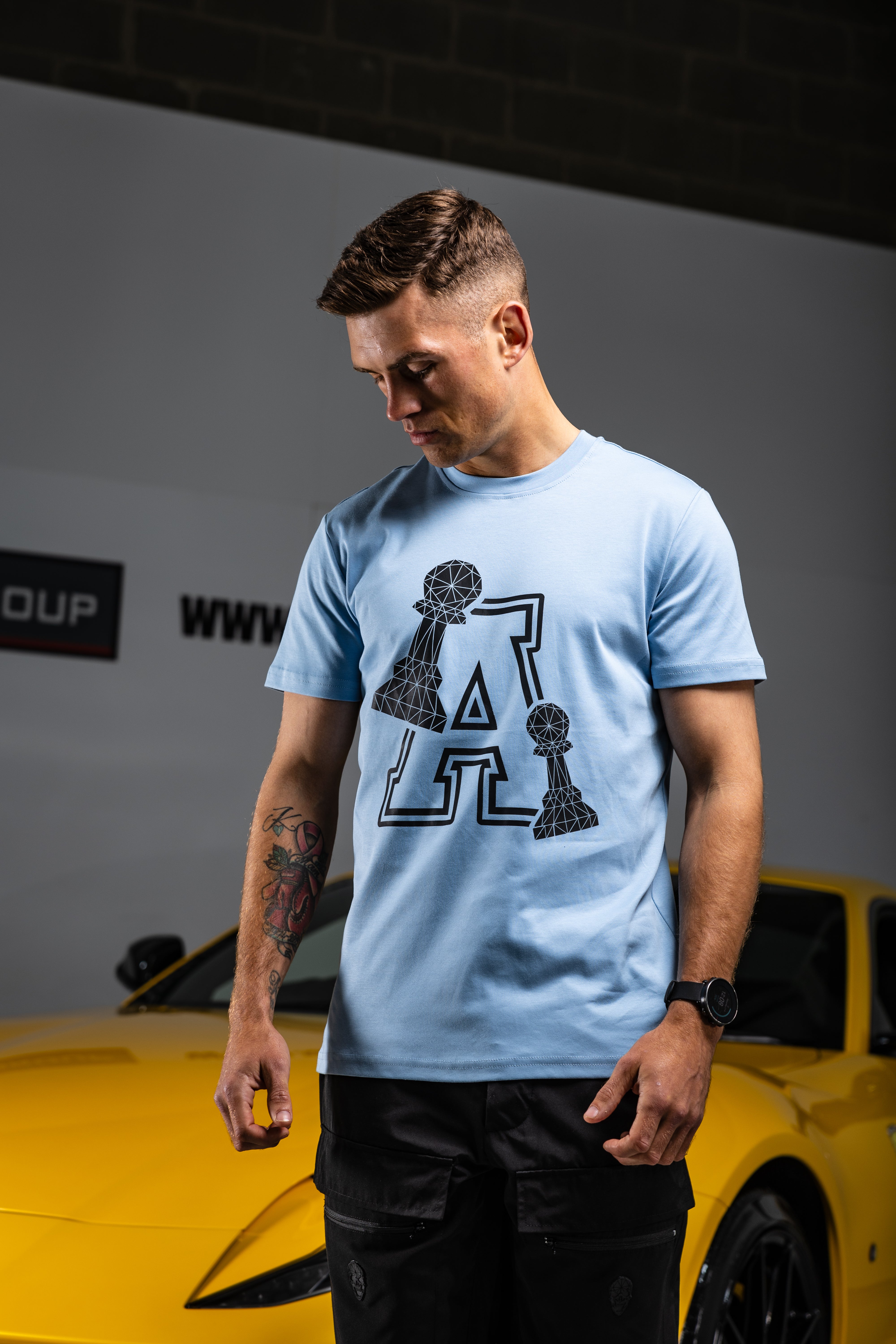 BABY BLUE A DOUBLE PAWN T