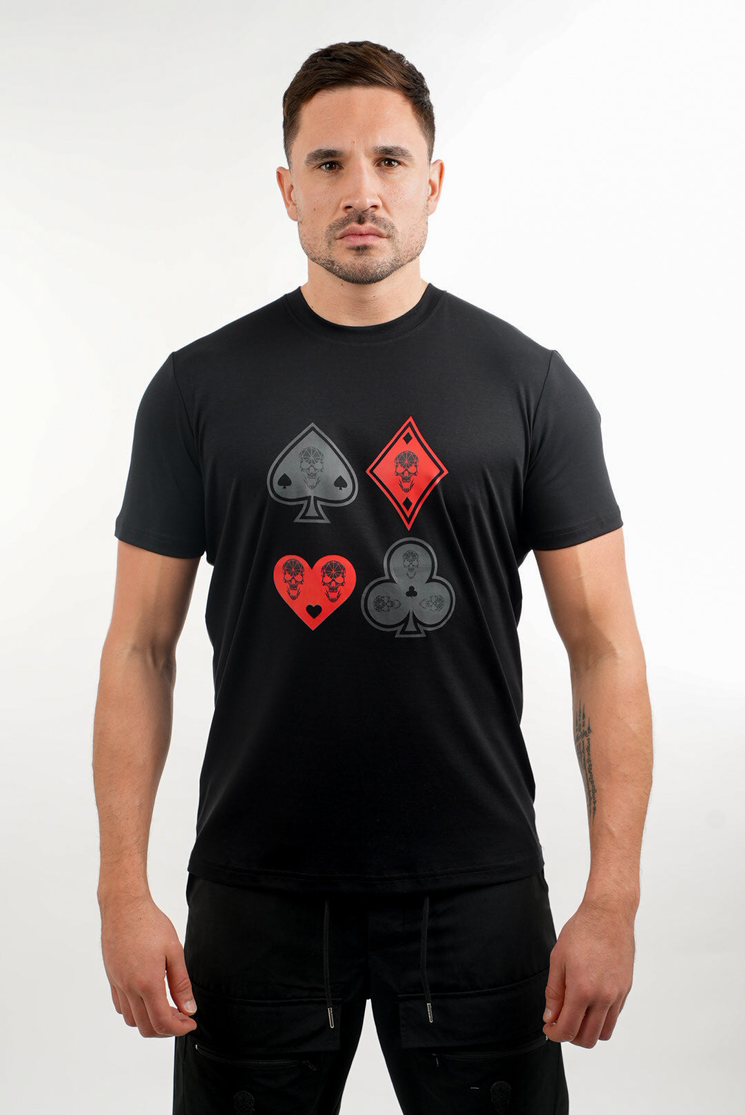 Amico Black Suit Black/Red Tee