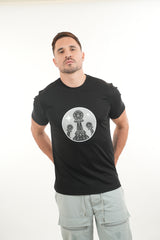 Amico Black Tri Pawn Crest