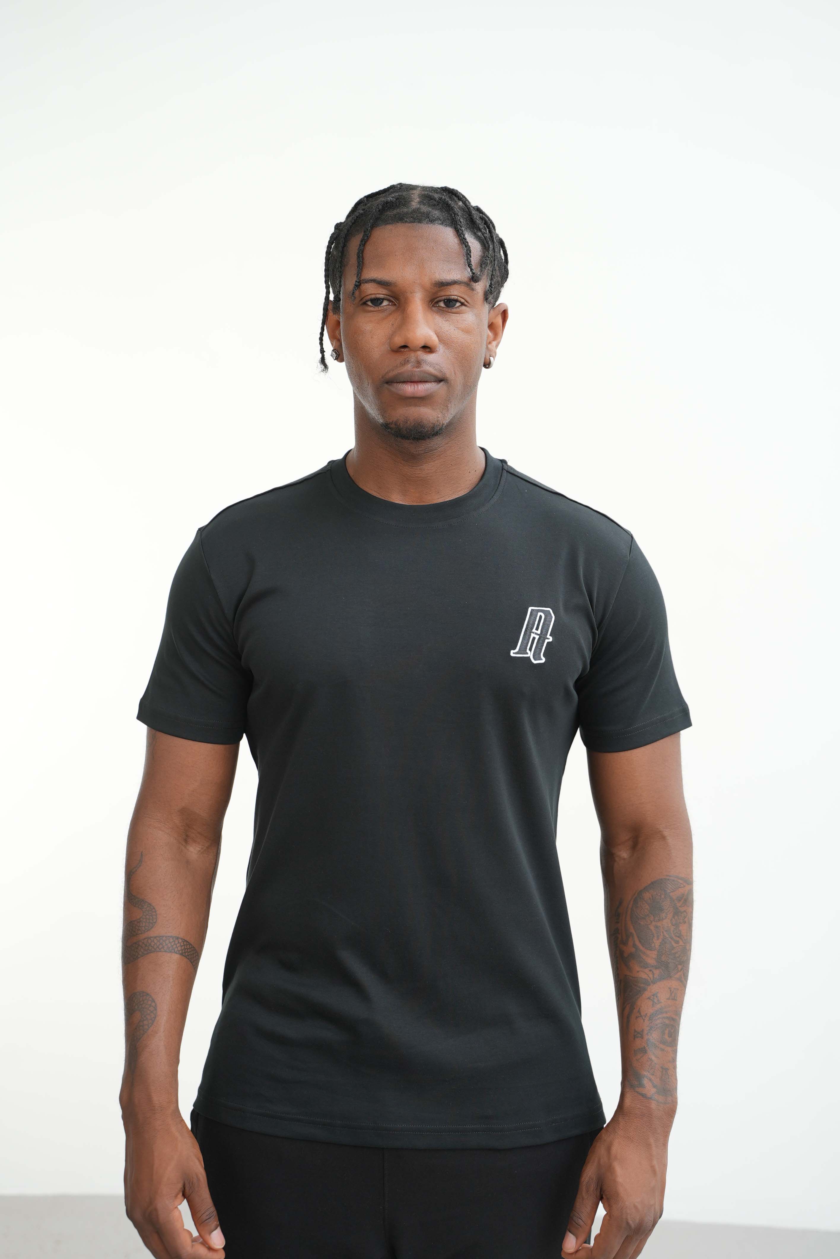 Amico embroidery luxury Tee Black