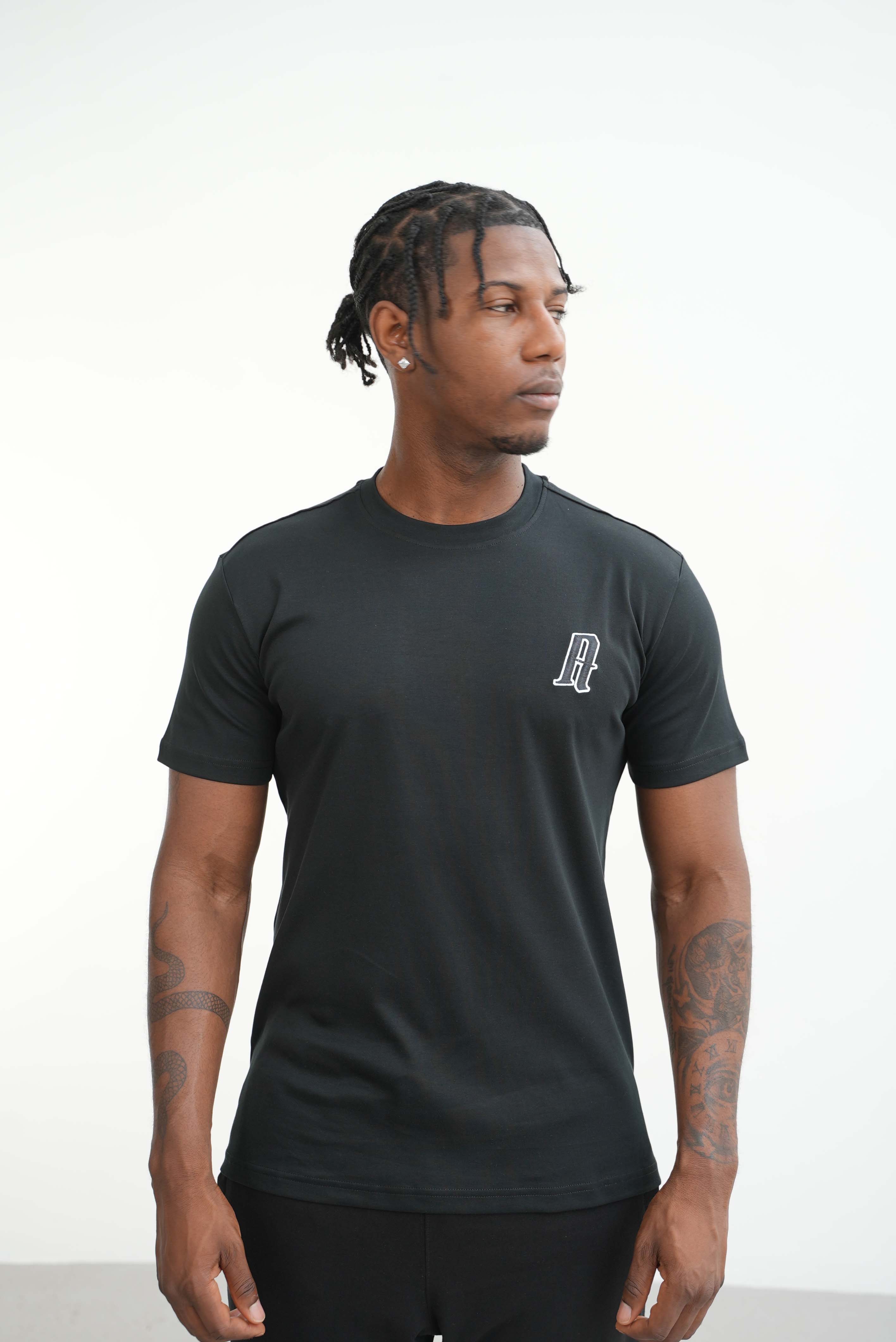 Amico embroidery luxury Tee Black