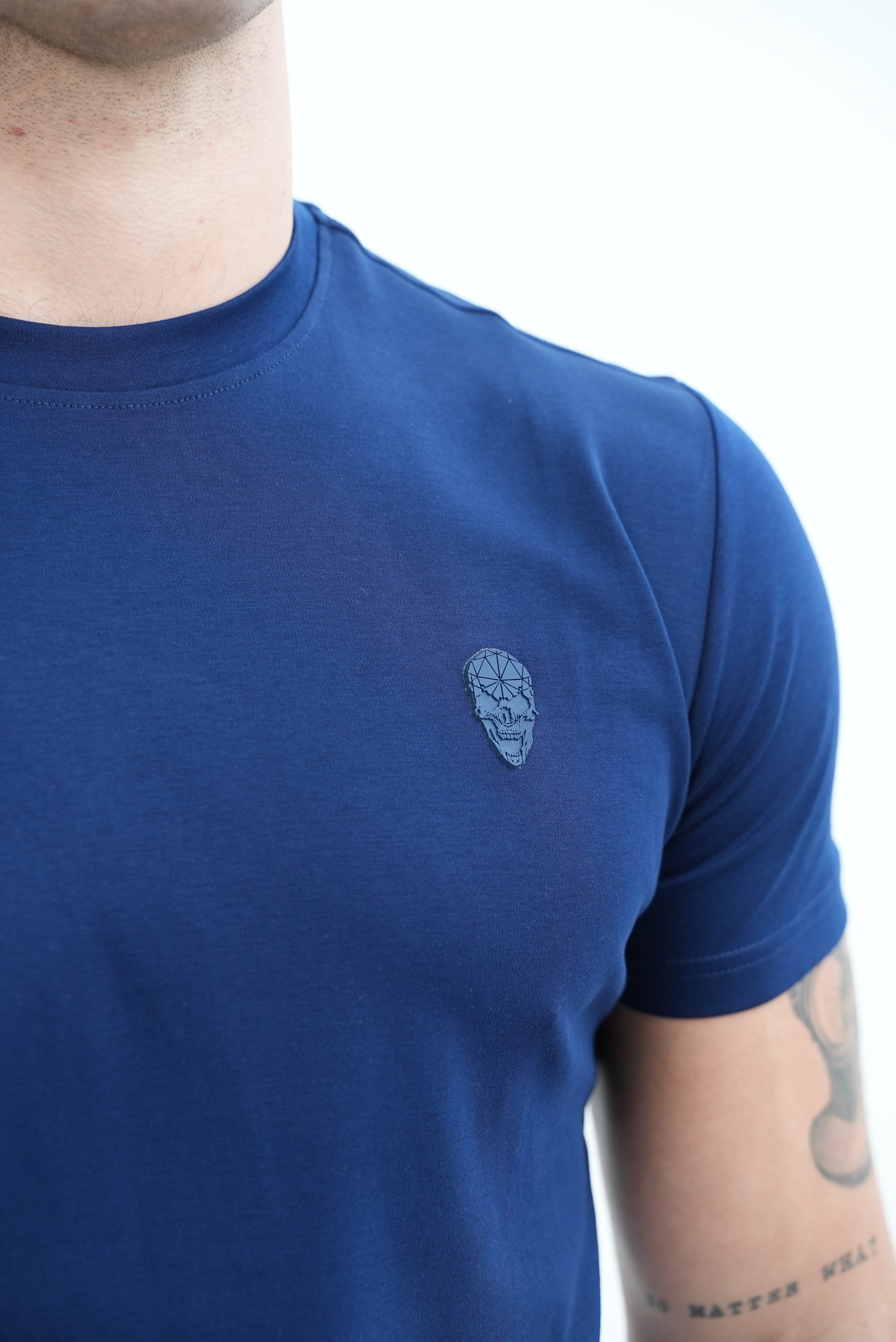 Men's Amico Skull Badge Navy T-Shirt