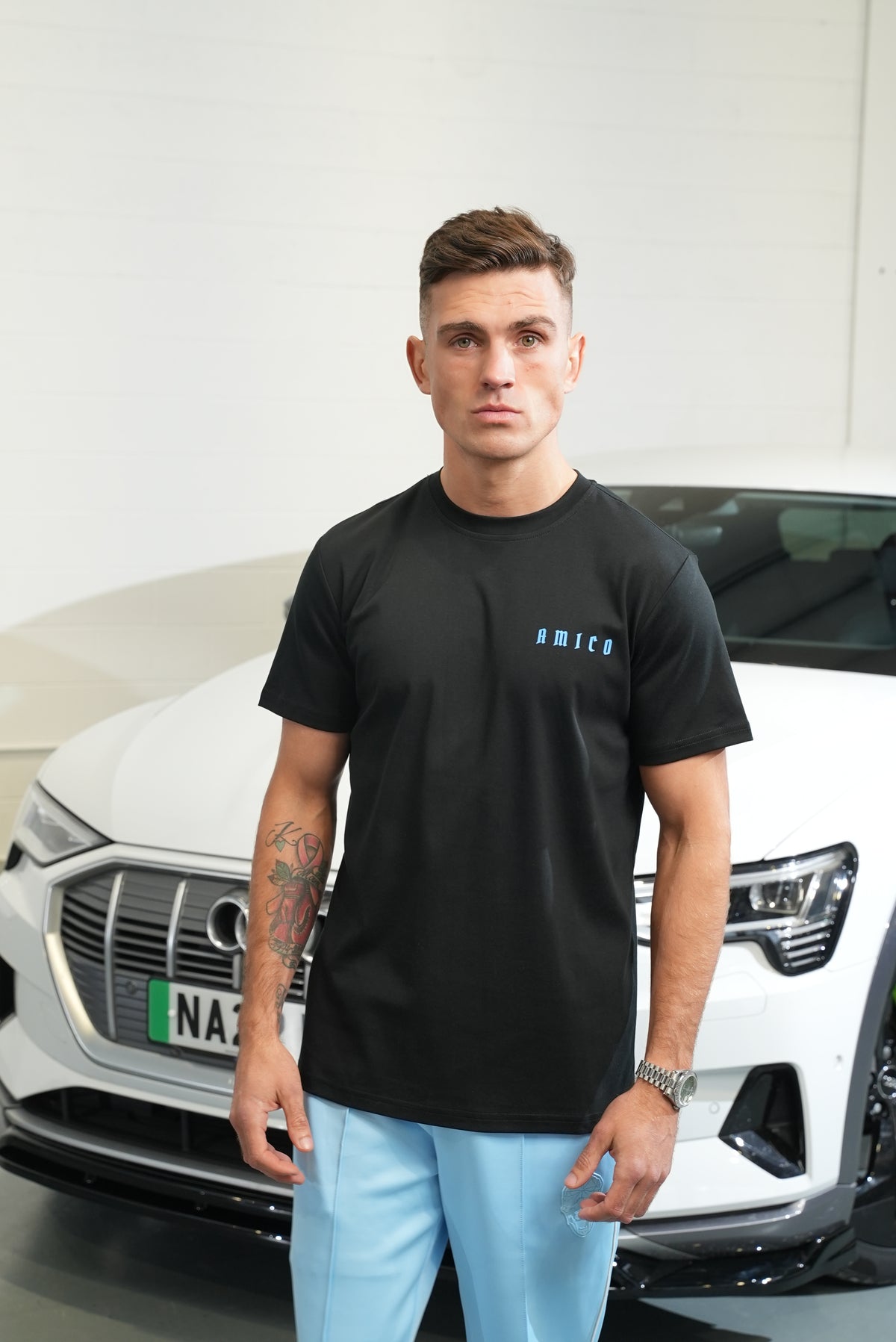 AW25 - Amico Text Tee Black