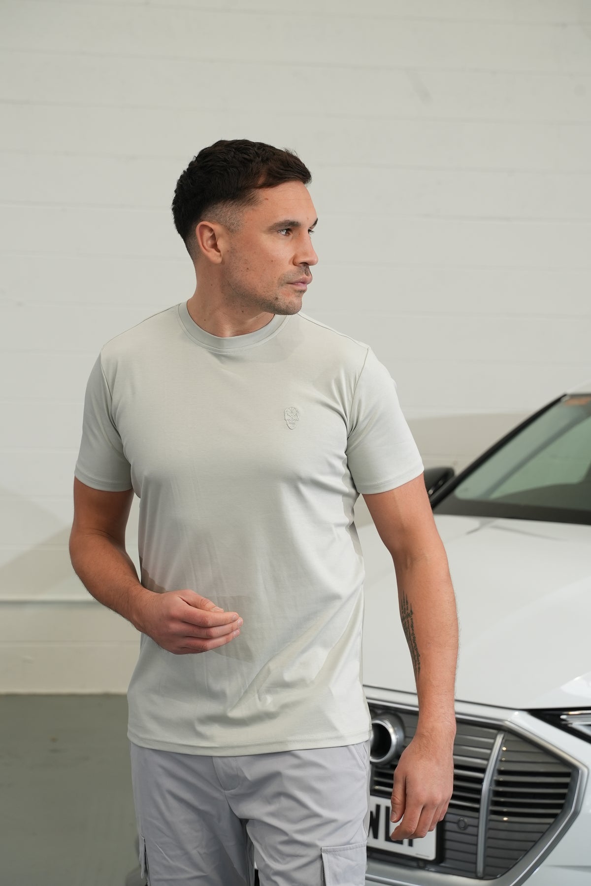 AW25 - Round Neck Rubber Icon Cream