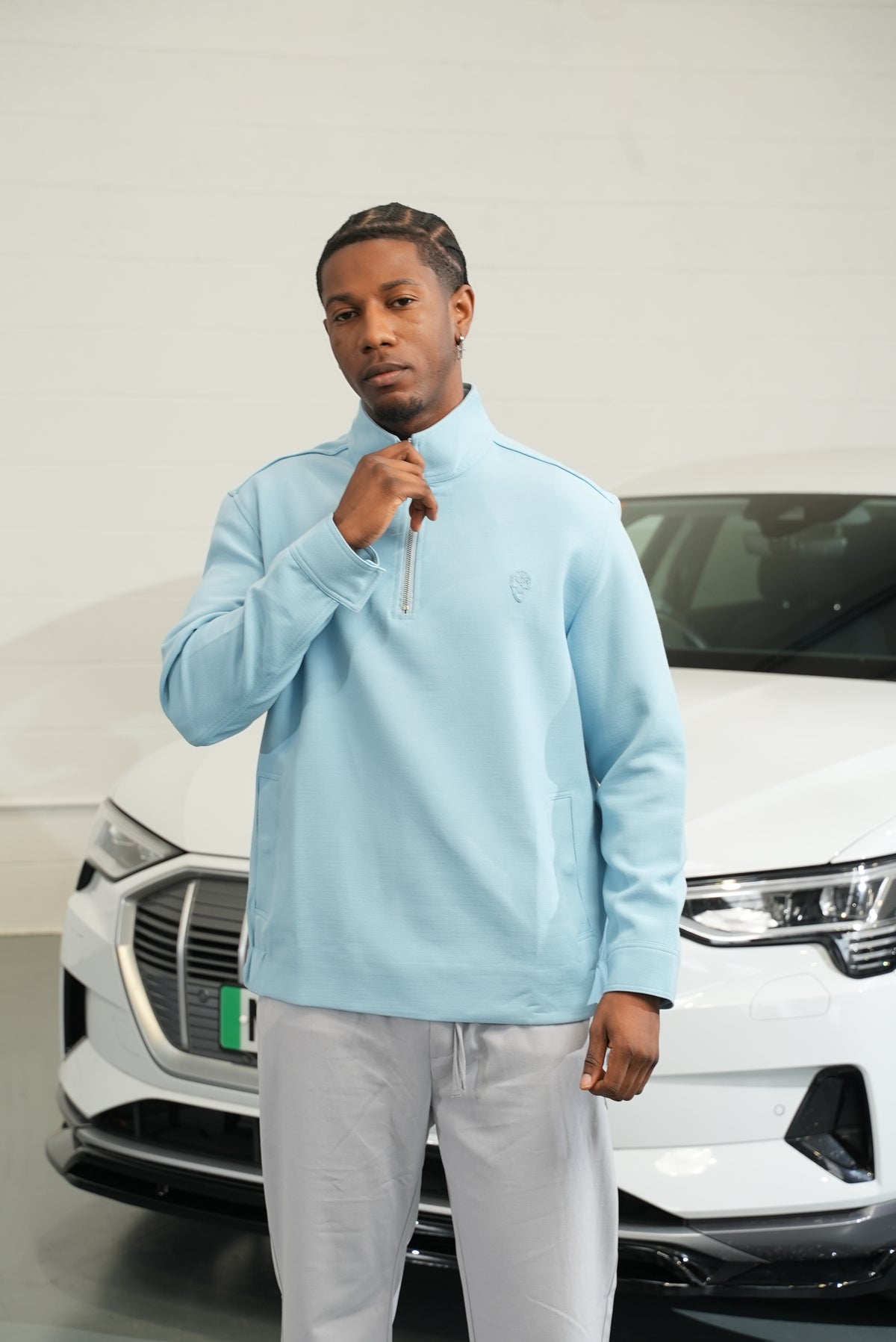 AW25 - QTR Zip Baby Blue