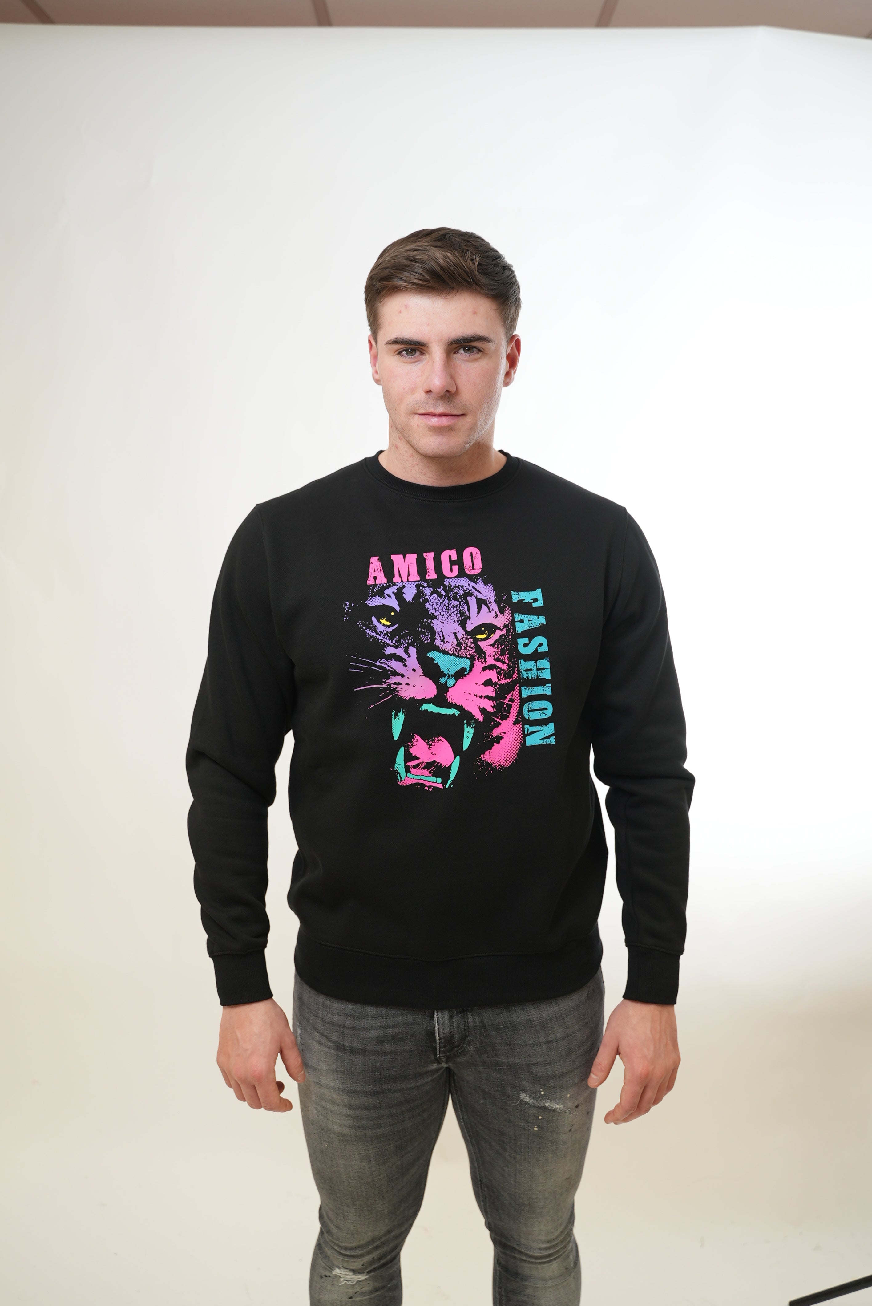 Men's Amico White Lion Crew Neck