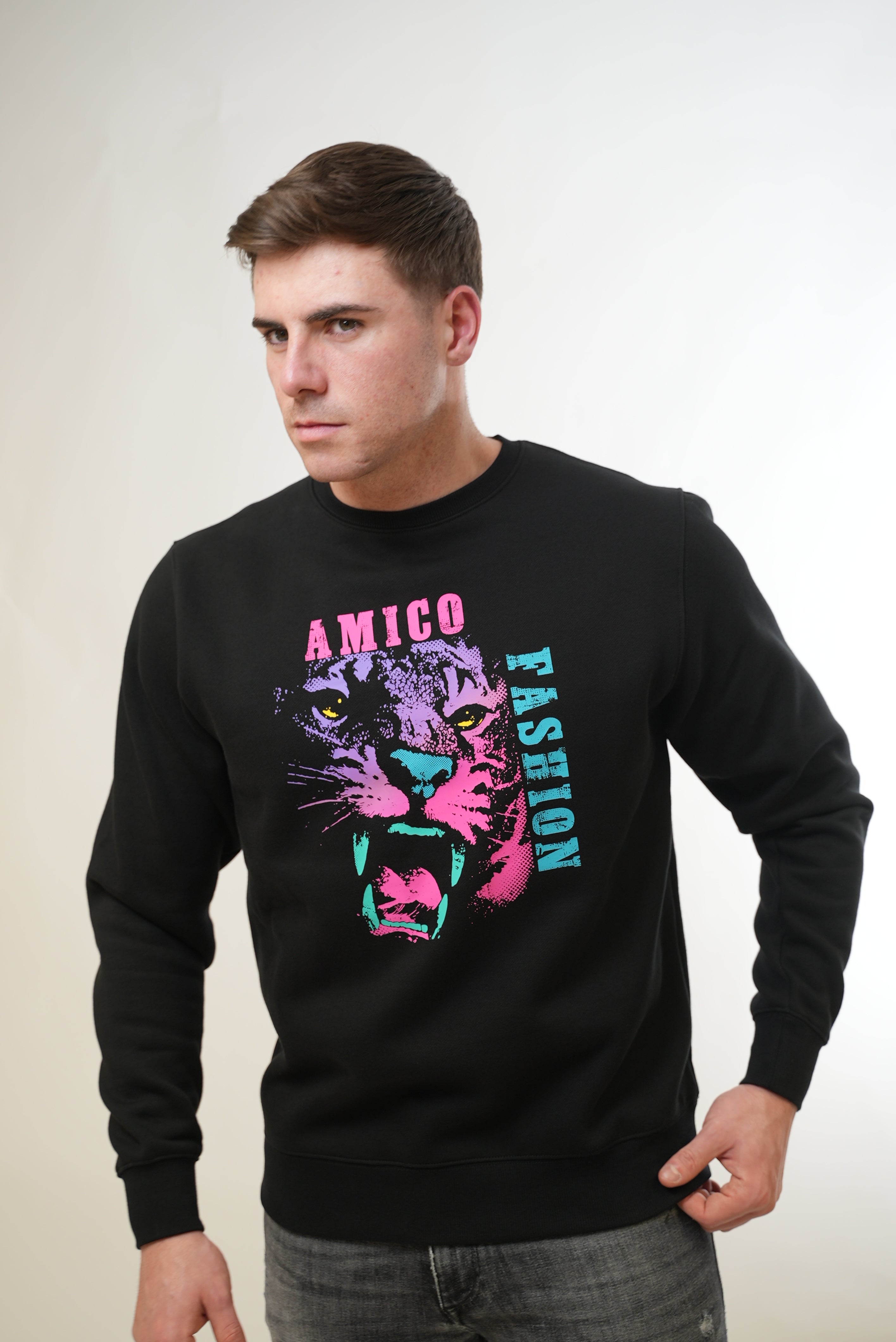 Men's Amico White Lion Crew Neck