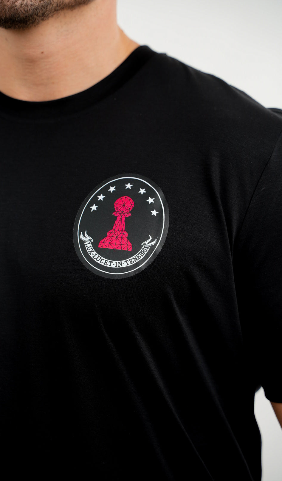 7 Star Pawn Tee