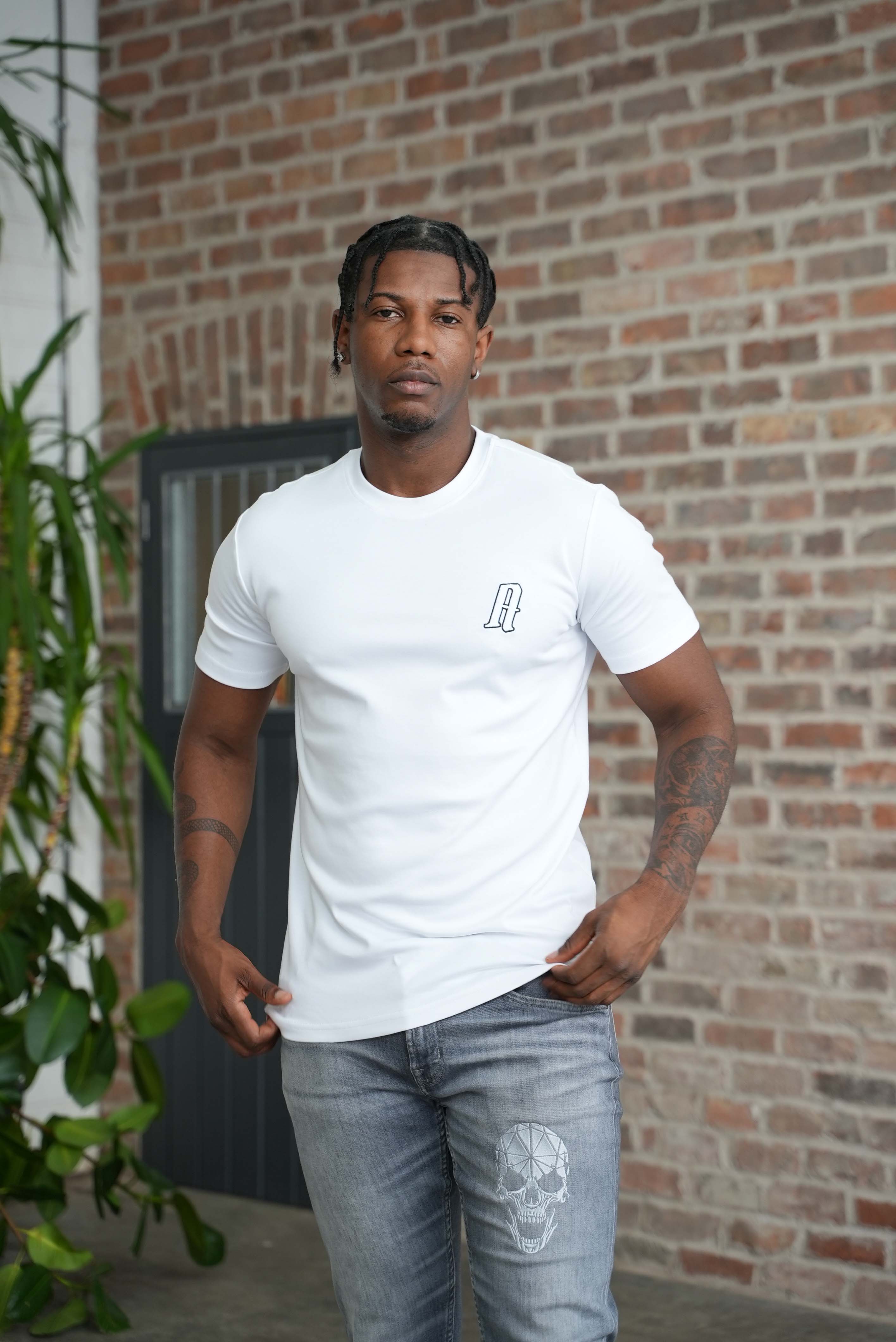 Amico embroidery luxury Tee White